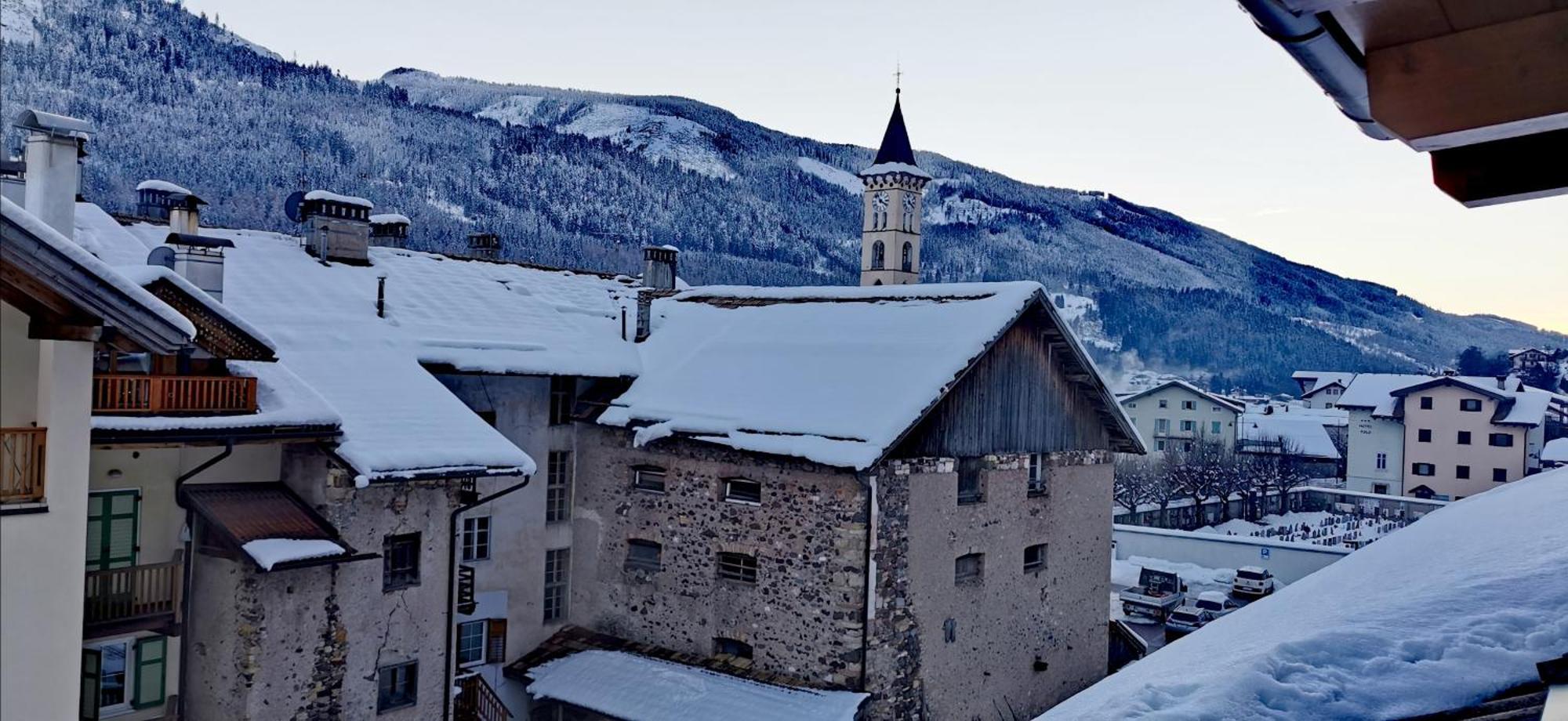 Appartamento Trilocale mansardato nel cuore della Val Di Fiemme Ziano di Fiemme Esterno foto